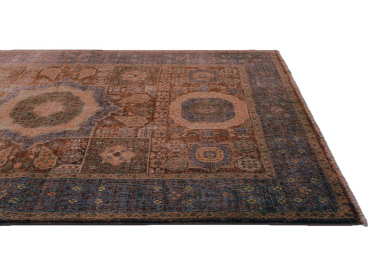 Detail image of 3' 5 x 5' 1 Hand Knotted Mamluk Ziegler Rug