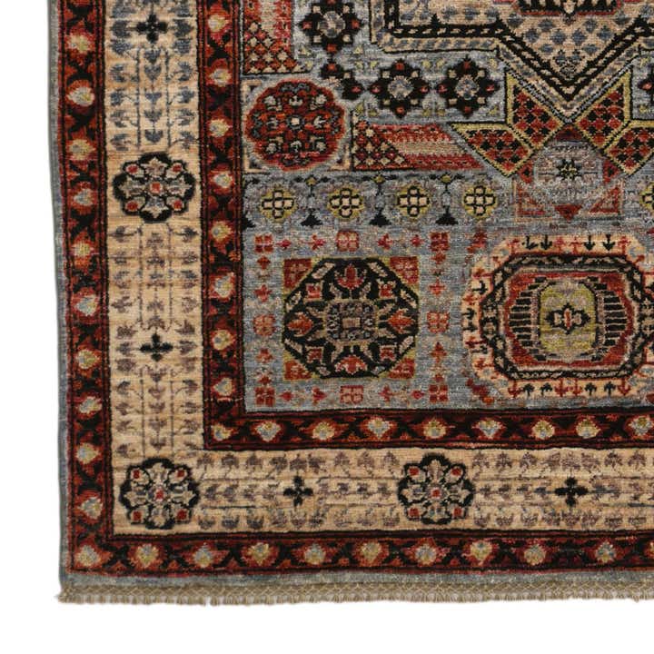 4' 1 x 5' 8 Hand Knotted Mamluk Ziegler Rug
