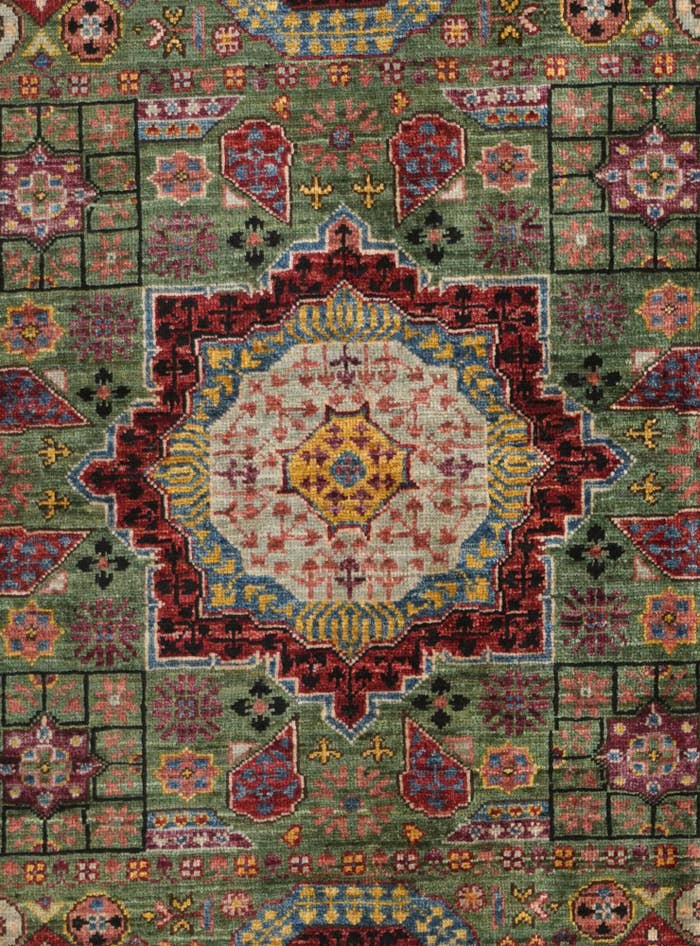 Detail image of 3' 5 x 4' 11 Hand Knotted Mamluk Ziegler Rug