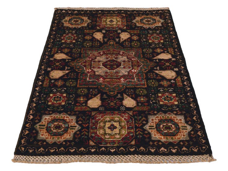 Detail image of 2' x 2' 11 Hand Knotted Mamluk Ziegler Rug