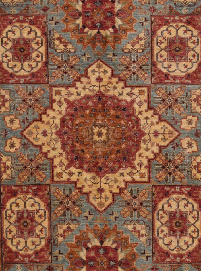 Detail image of 5' 5 x 7' 10 Hand Knotted Mamluk Ziegler Rug