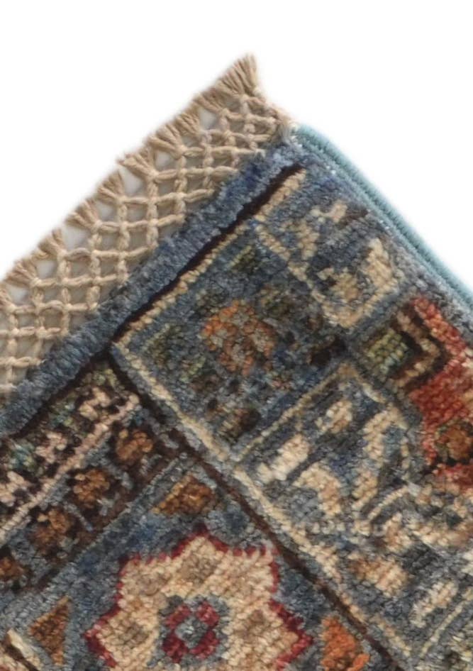 Detail image of 2' 1 x 3' Hand Knotted Mamluk Ziegler Rug