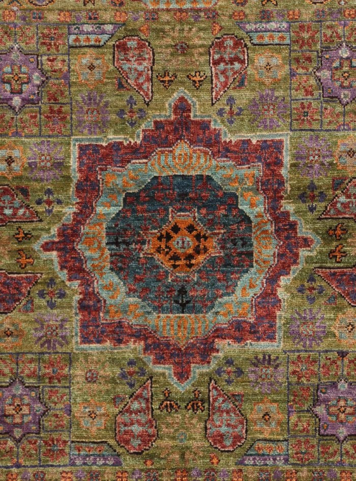 Detail image of 3' 5 x 4' 10 Hand Knotted Mamluk Ziegler Rug