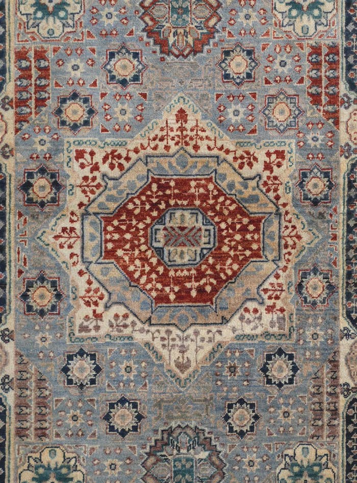 Detail image of 3' 5 x 5' 2 Hand Knotted Mamluk Ziegler Rug