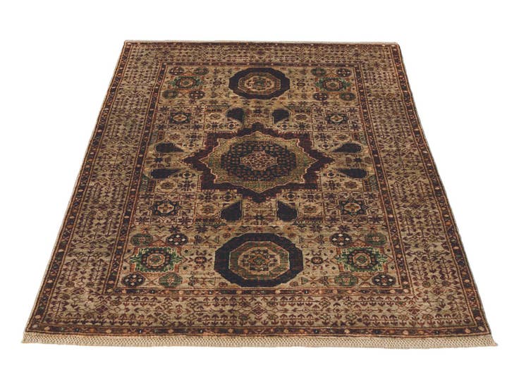 Detail image of 4' 1 x 5' 8 Hand Knotted Mamluk Ziegler Rug