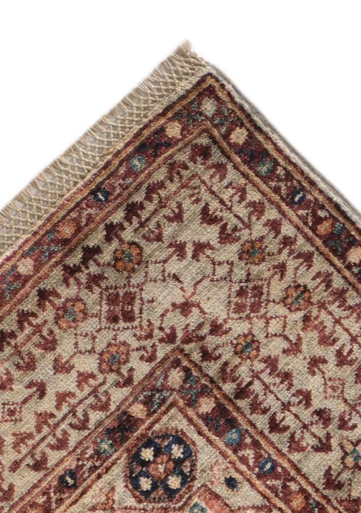 4' 1 x 5' 8 Hand Knotted Mamluk Ziegler Rug