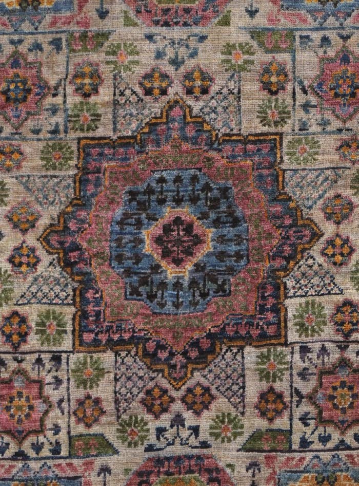 Detail image of 2' 1 x 3' 2 Hand Knotted Mamluk Ziegler Rug