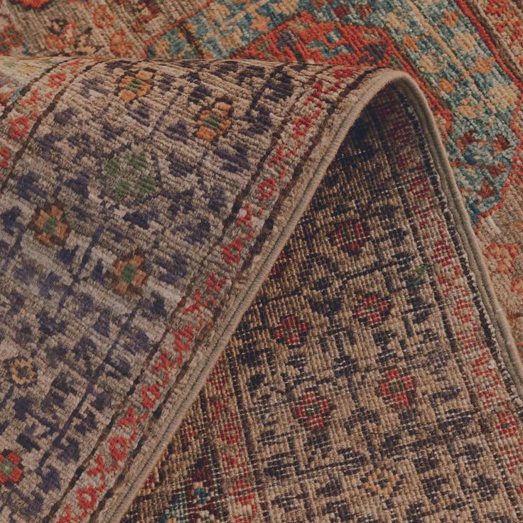 Detail image of 3' 3 x 4' 10 Hand Knotted Mamluk Ziegler Rug