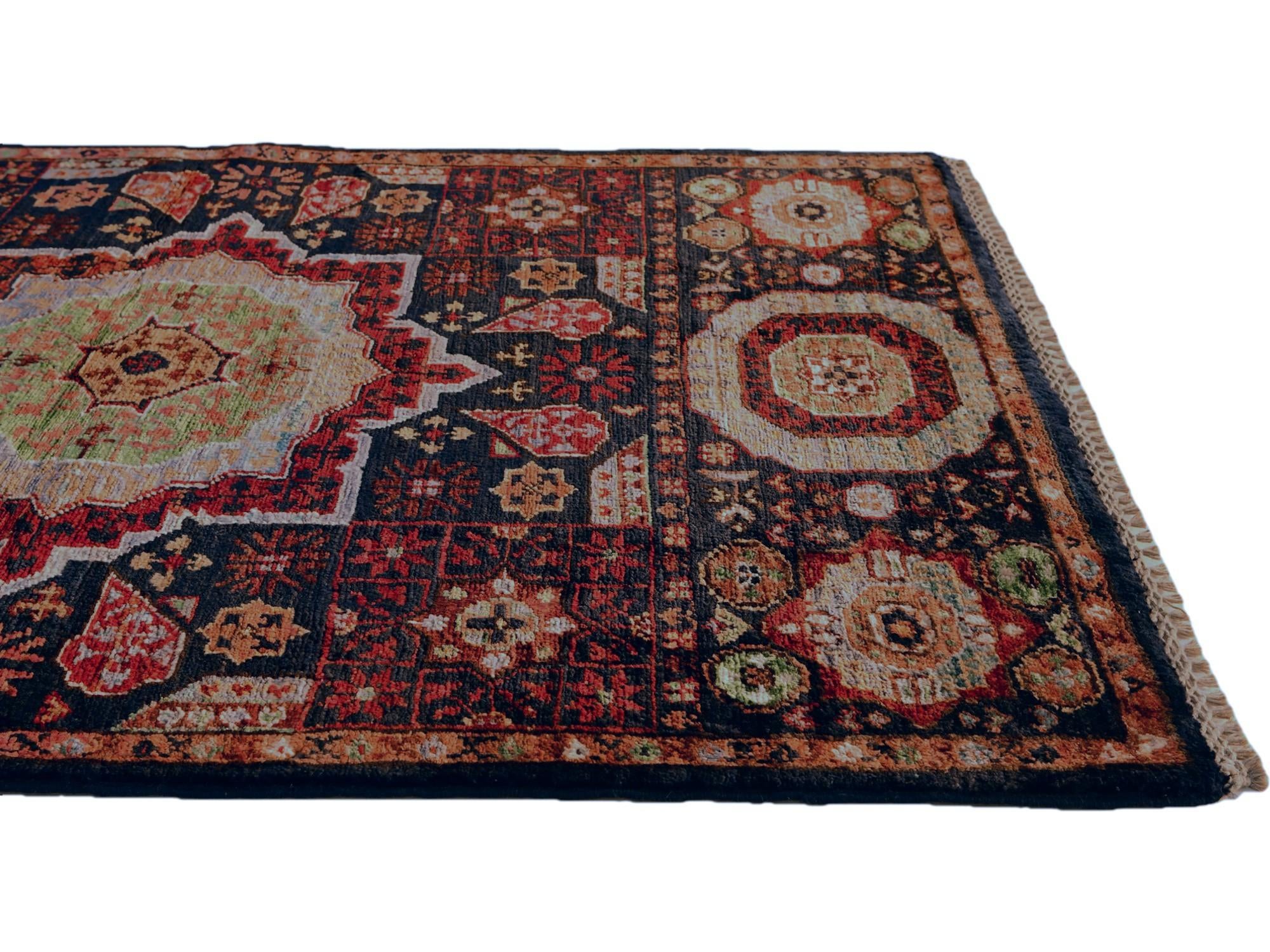 2' 7 x 3' 10 Hand Knotted Mamluk Ziegler Rug