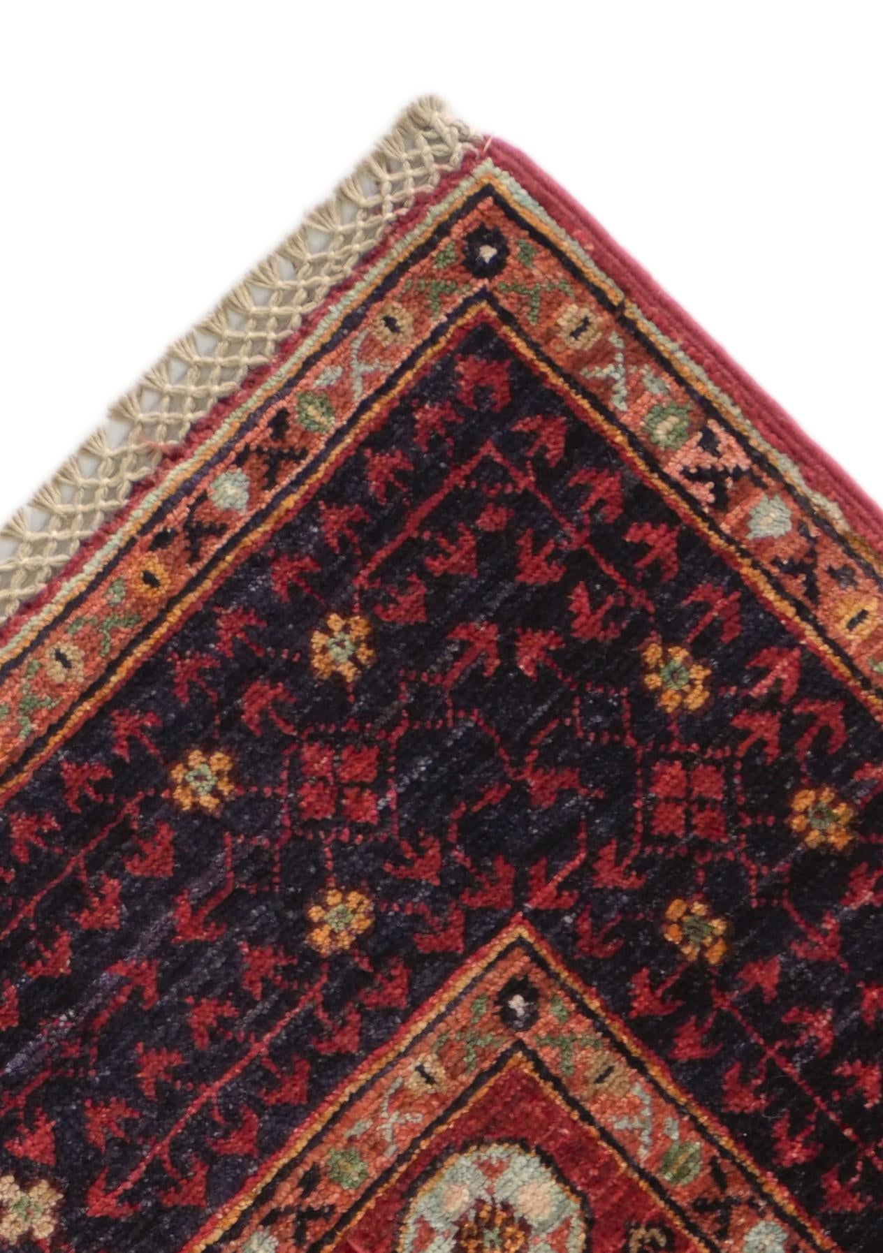 4' 2 x 6' Hand Knotted Mamluk Ziegler Rug