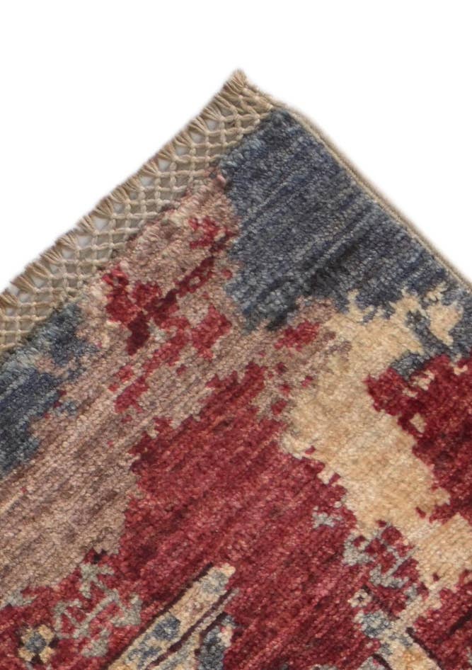 Detail image of 3' 3 x 5' Hand Knotted Mamluk Ziegler Rug