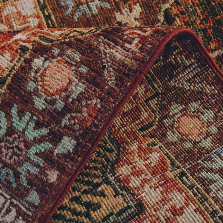 Detail image of 2' x 3' Hand Knotted Mamluk Ziegler Rug