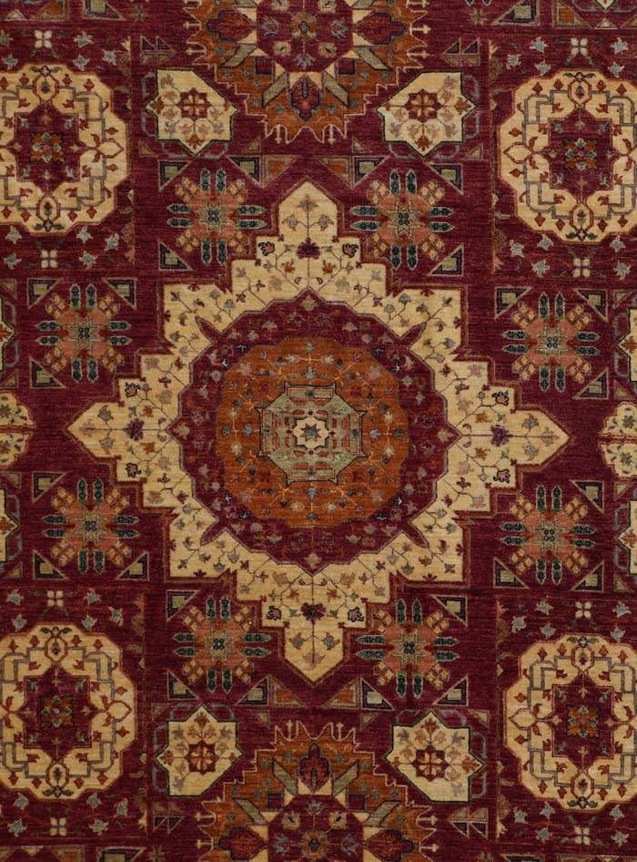 Detail image of 8' 10 x 12' 3 Hand Knotted Mamluk Ziegler Rug