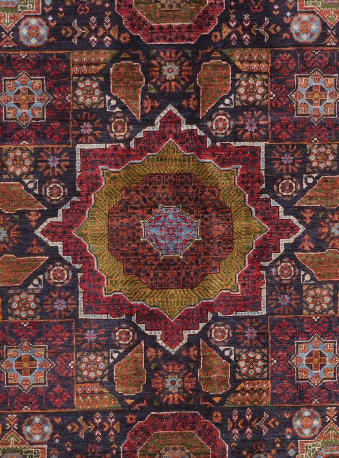 Detail image of 5' x 6' 7 Hand Knotted Mamluk Ziegler Rug