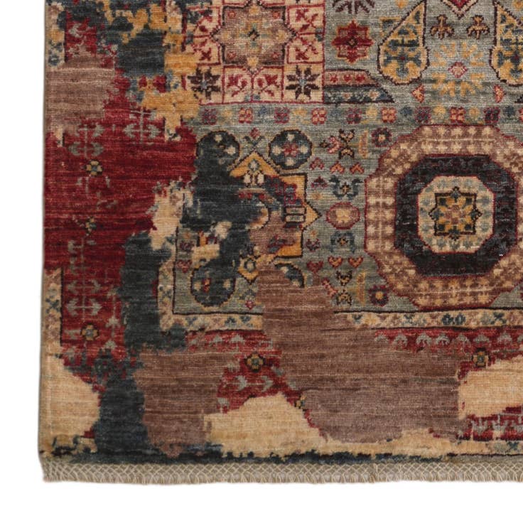 Detail image of 3' 4 x 5' Hand Knotted Mamluk Ziegler Rug