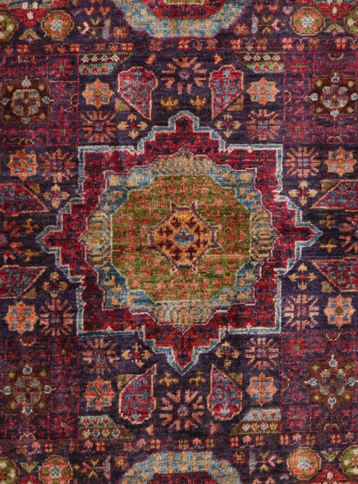 Detail image of 3' 5 x 4' 11 Hand Knotted Mamluk Ziegler Rug