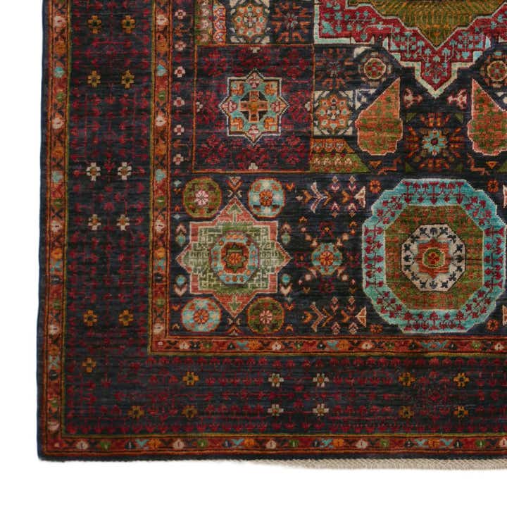 5' 1 x 6' 10 Hand Knotted Mamluk Ziegler Rug