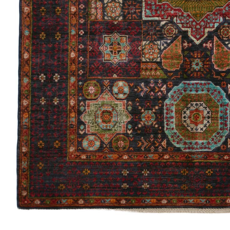 Detail image of 5' 1 x 6' 10 Hand Knotted Mamluk Ziegler Rug