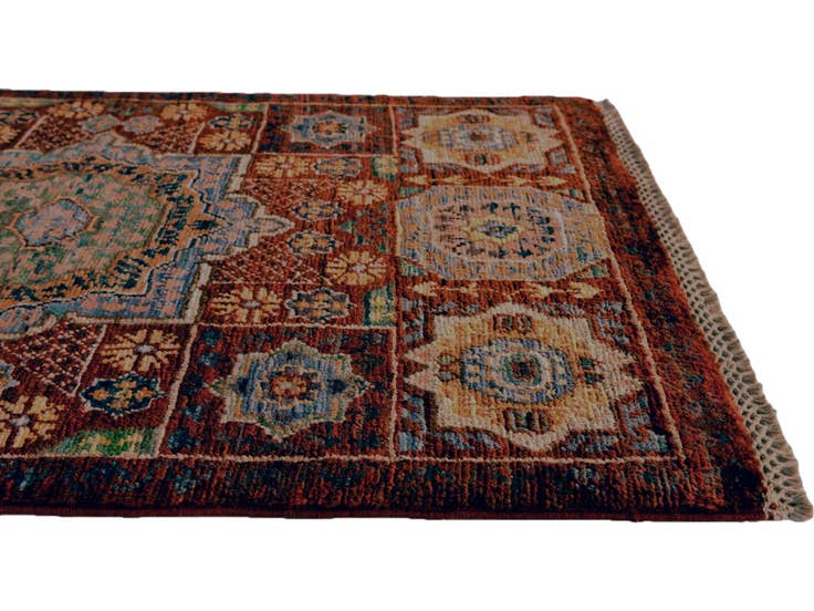 Detail image of 2' x 3' 2 Hand Knotted Mamluk Ziegler Rug