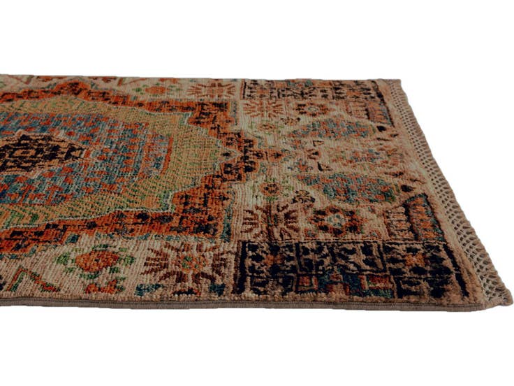 Detail image of 2' x 3' 8 Hand Knotted Mamluk Ziegler Rug
