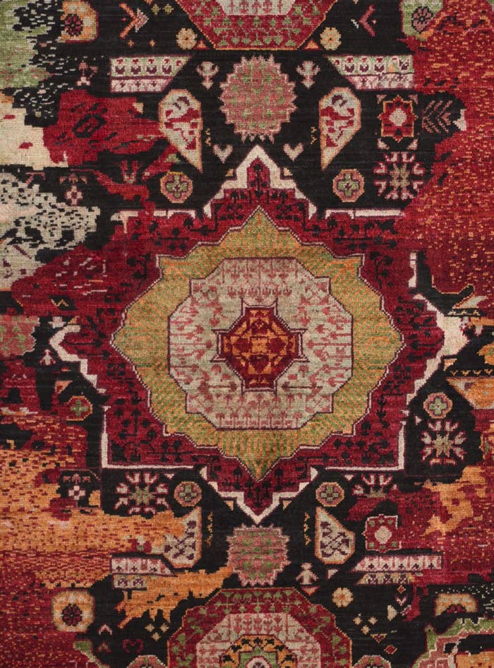 Detail image of 3' 5 x 5' Hand Knotted Mamluk Ziegler Rug