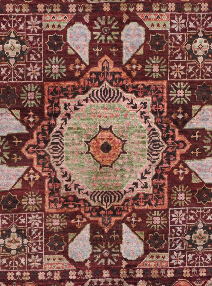 Detail image of 3' 5 x 5' 3 Hand Knotted Mamluk Ziegler Rug
