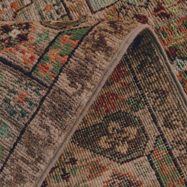 Detail image of 2' 2 x 3' 5 Hand Knotted Mamluk Ziegler Rug