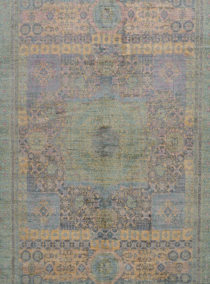 Detail image of 5' 2 x 7' 9 Hand Knotted Mamluk Ziegler Rug