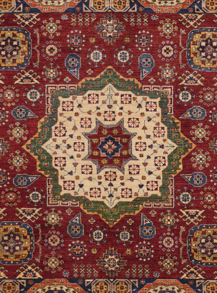 Detail image of 8' x 10' 2 Hand Knotted Mamluk Ziegler Rug