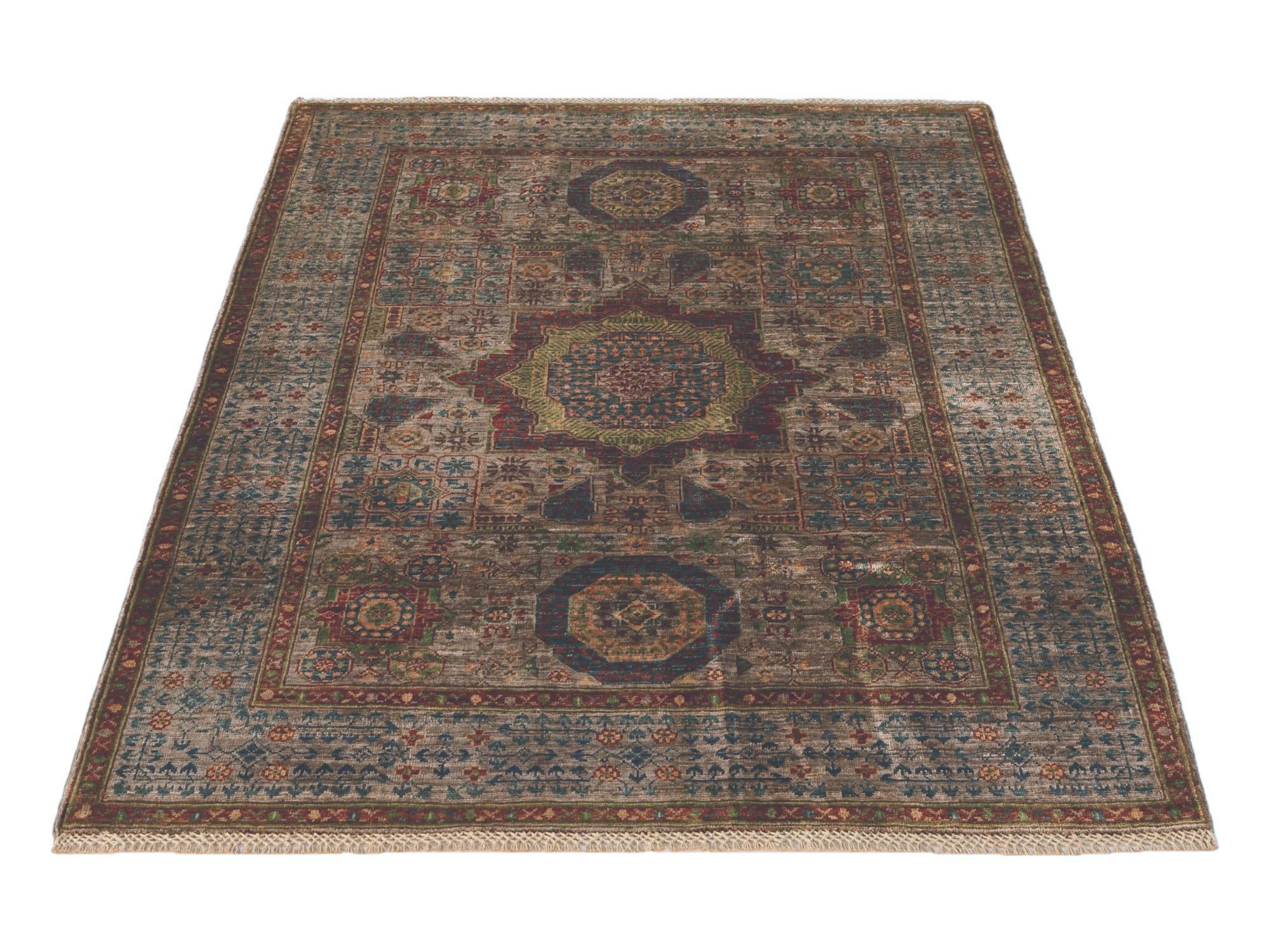 4' 3 x 5' 9 Hand Knotted Mamluk Ziegler Rug