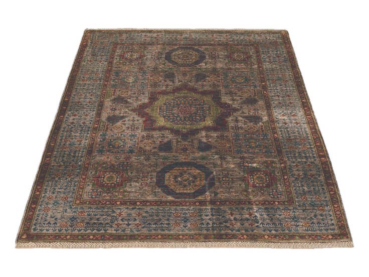 Detail image of 4' 3 x 5' 9 Hand Knotted Mamluk Ziegler Rug