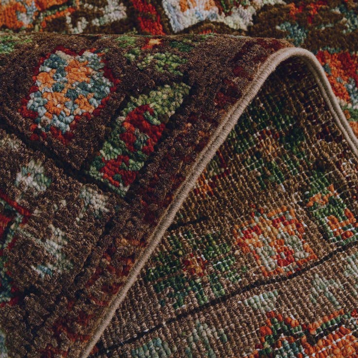 Detail image of 2' x 3' Hand Knotted Mamluk Ziegler Rug