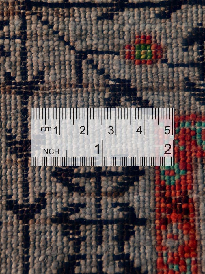 Detail image of 3' 5 x 4' 10 Hand Knotted Mamluk Ziegler Rug