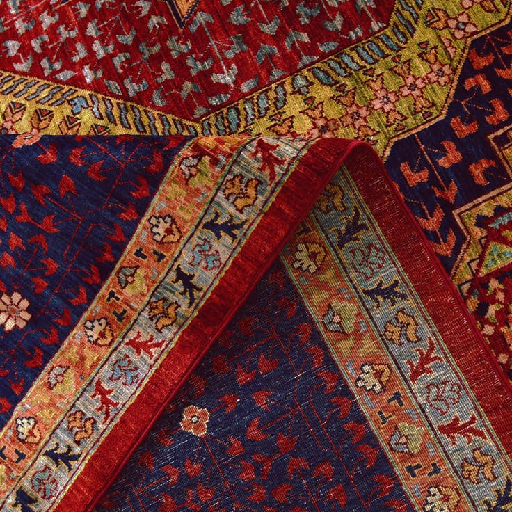 Detail image of 9' 11 x 14' 3 Hand Knotted Mamluk Ziegler Rug