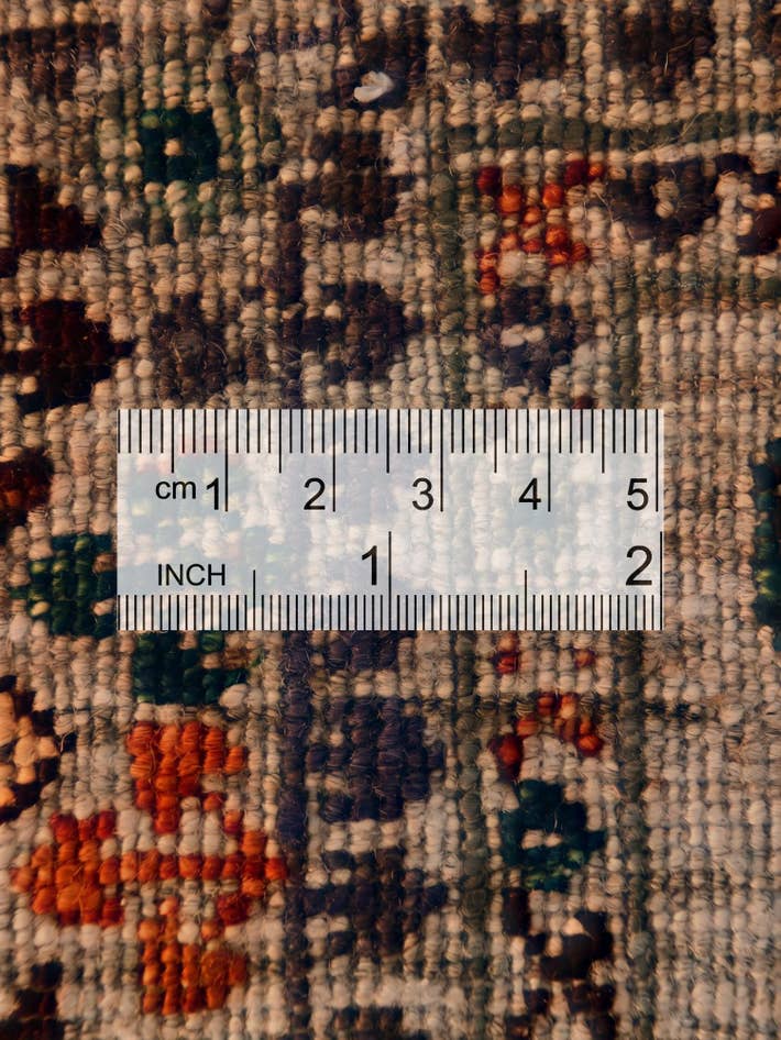 Detail image of 3' 4 x 4' 9 Hand Knotted Mamluk Ziegler Rug