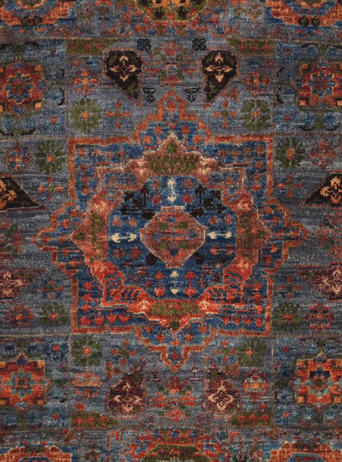 Detail image of 2' 1 x 2' 11 Hand Knotted Mamluk Ziegler Rug