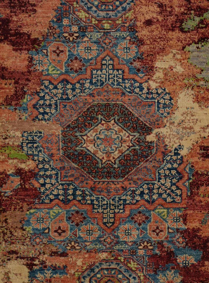 Detail image of 2' x 3' 2 Hand Knotted Mamluk Ziegler Rug