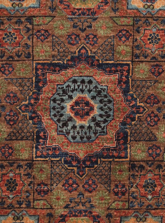 Detail image of 2' x 3' Hand Knotted Mamluk Ziegler Rug