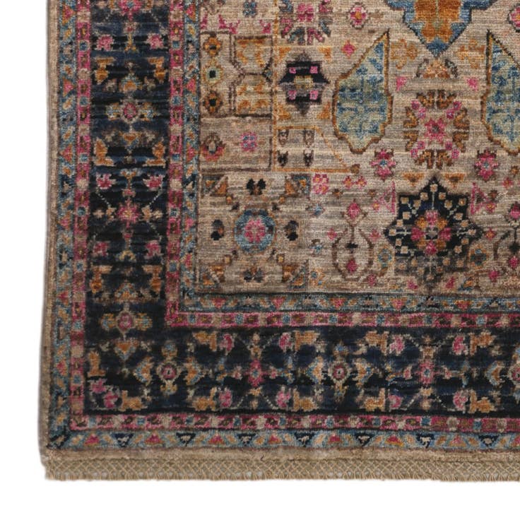 Detail image of 3' 3 x 5' 1 Hand Knotted Mamluk Ziegler Rug