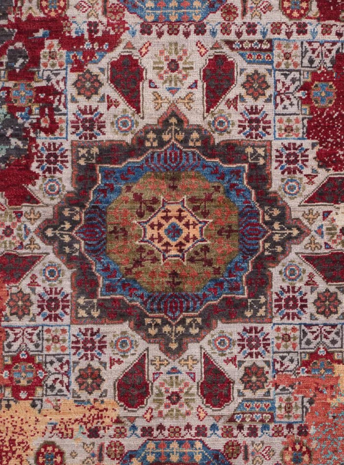Detail image of 3' 3 x 5' 2 Hand Knotted Mamluk Ziegler Rug