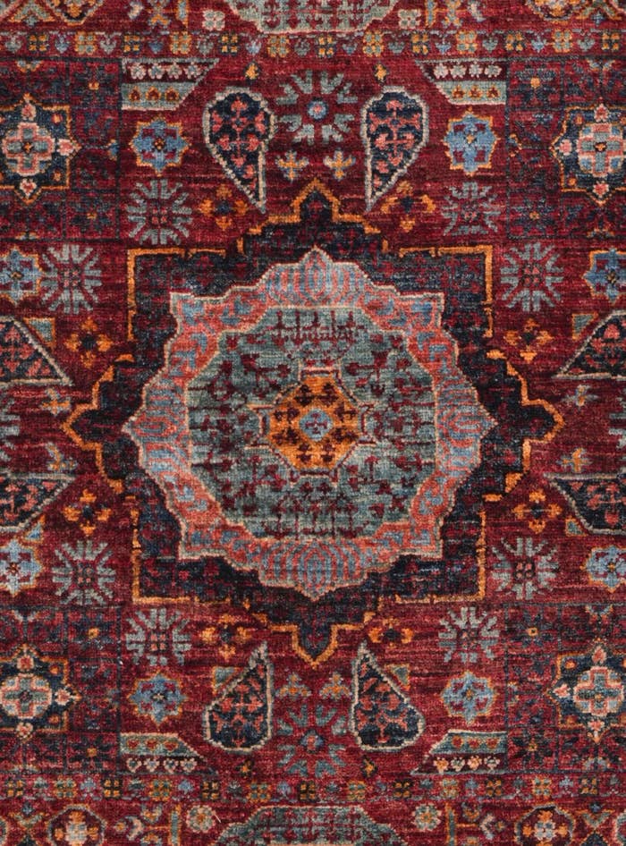 Detail image of 3' 6 x 5' Hand Knotted Mamluk Ziegler Rug
