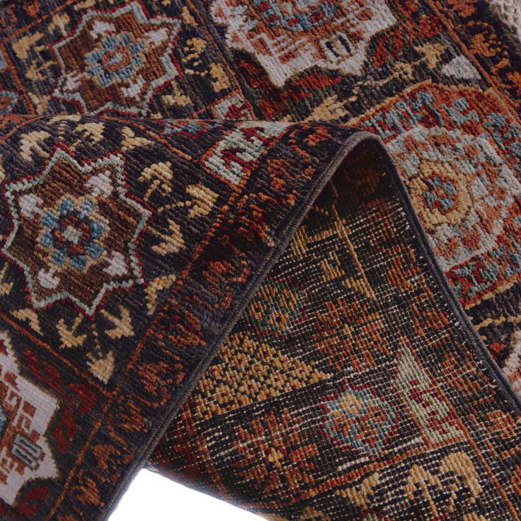 Detail image of 2' x 3' 1 Hand Knotted Mamluk Ziegler Rug