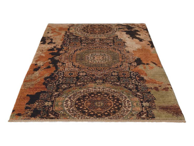 Detail image of 4' x 6' Hand Knotted Mamluk Ziegler Rug