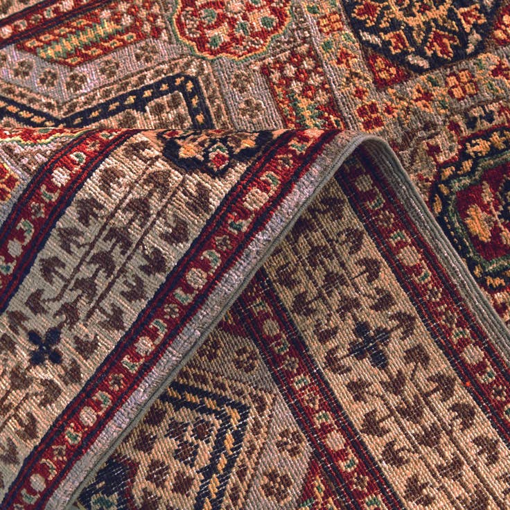 Detail image of 3' 4 x 5' Hand Knotted Mamluk Ziegler Rug