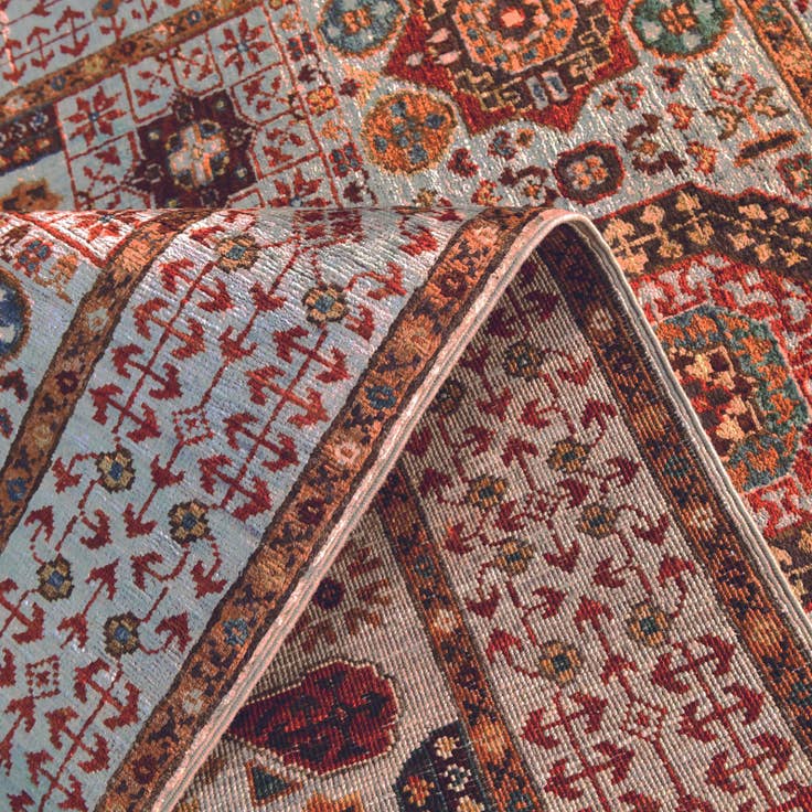 Detail image of 3' 6 x 5' 1 Hand Knotted Mamluk Ziegler Rug