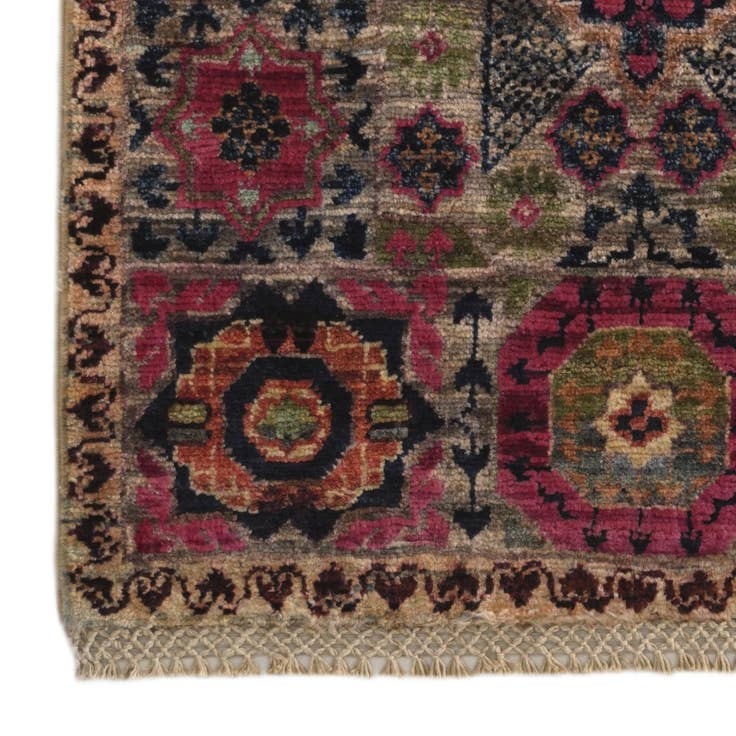 Detail image of 2' x 3' 2 Hand Knotted Mamluk Ziegler Rug