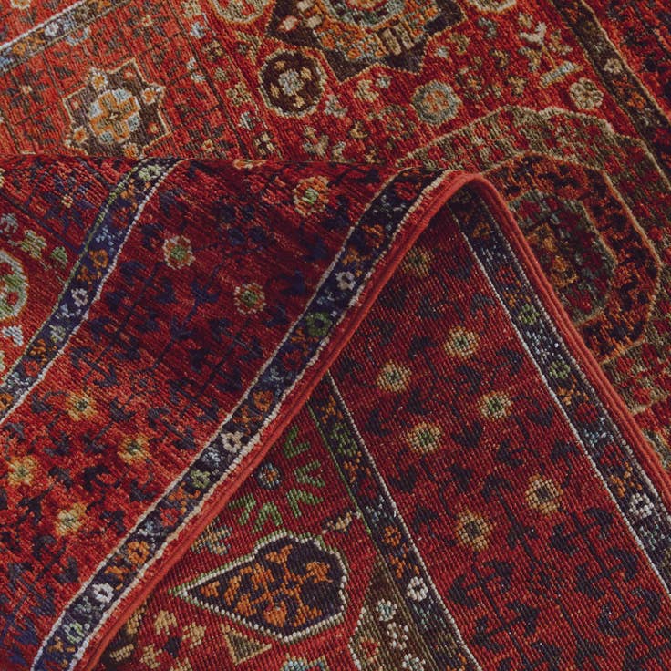 Detail image of 3' 4 x 4' 9 Hand Knotted Mamluk Ziegler Rug
