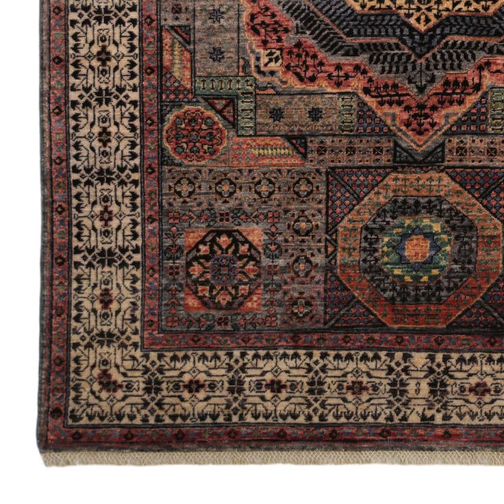 Detail image of 4' 11 x 6' 7 Hand Knotted Mamluk Ziegler Rug