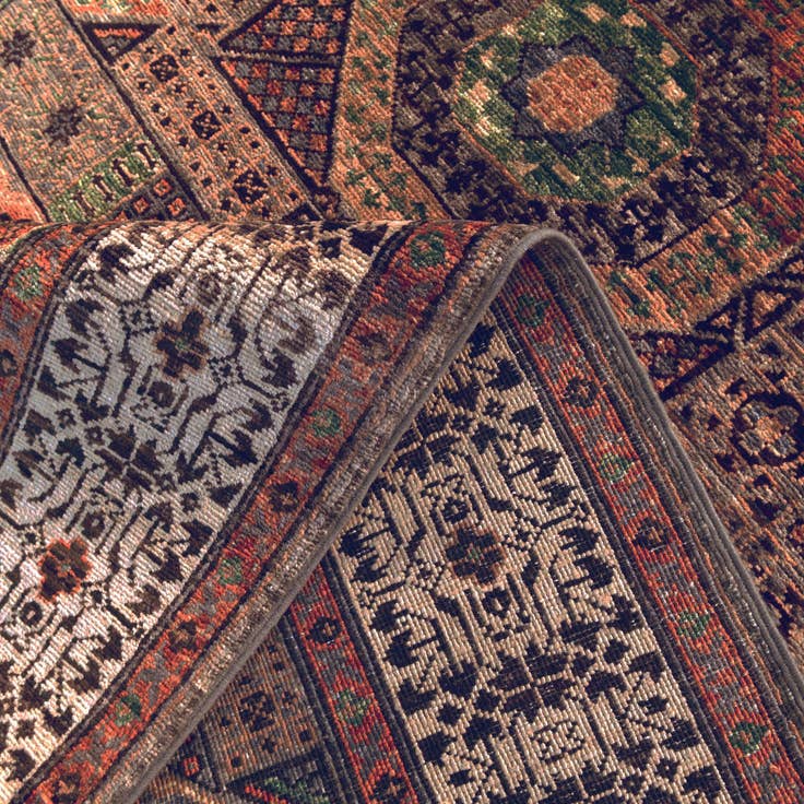 Detail image of 4' 11 x 6' 7 Hand Knotted Mamluk Ziegler Rug