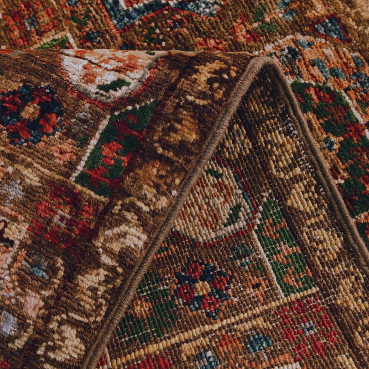 Detail image of 2' x 3' Hand Knotted Mamluk Ziegler Rug